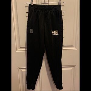 listing-status-banner